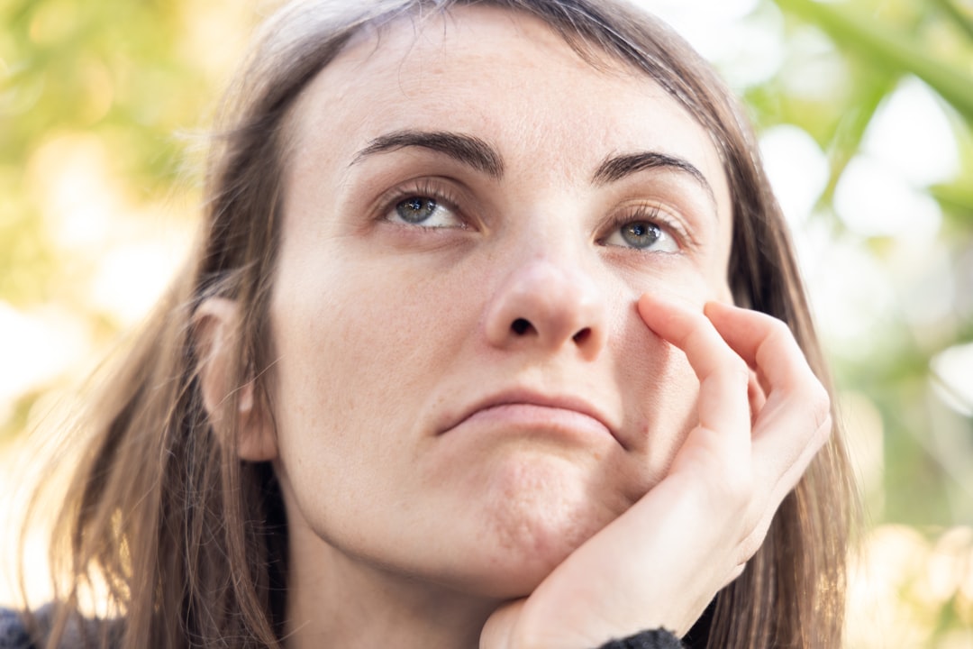 Aceites Esenciales para el Bienestar Digestivo: Estrategias de Apoyo para el Colon Irritable