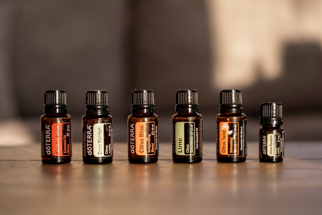 Aceites Esenciales para el Bienestar del Sistema Nervioso: Una Guía para el Equilibrio y el Manejo del Estrés